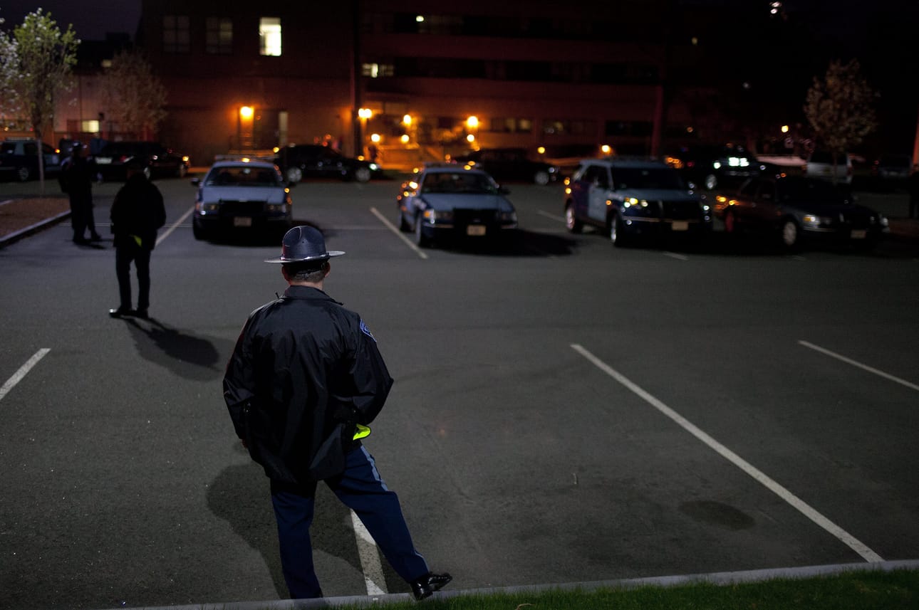 Epäiltyjä pommimiehiä jäljitettiin mittavalla poliisioperaatiolla.