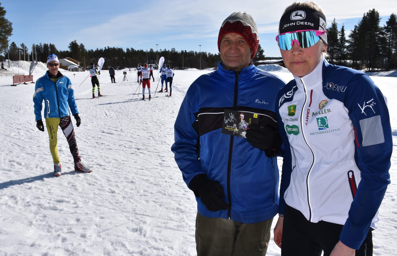 Heikki Tennilä sai käyntikortin Kaisa Mäkäräiseltä.