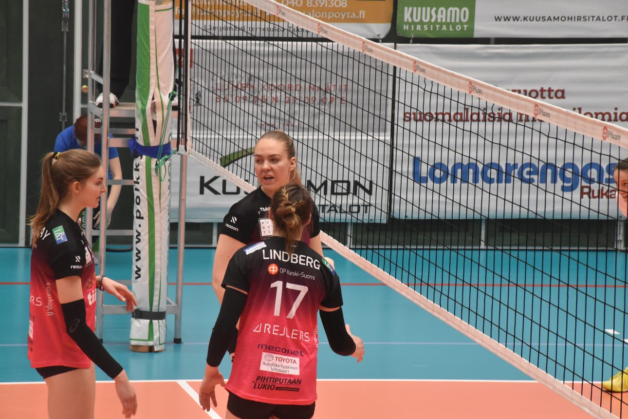 Nimi Lindberg komeilee ensi kaudella Pölkky Kuusamon peliasussa.