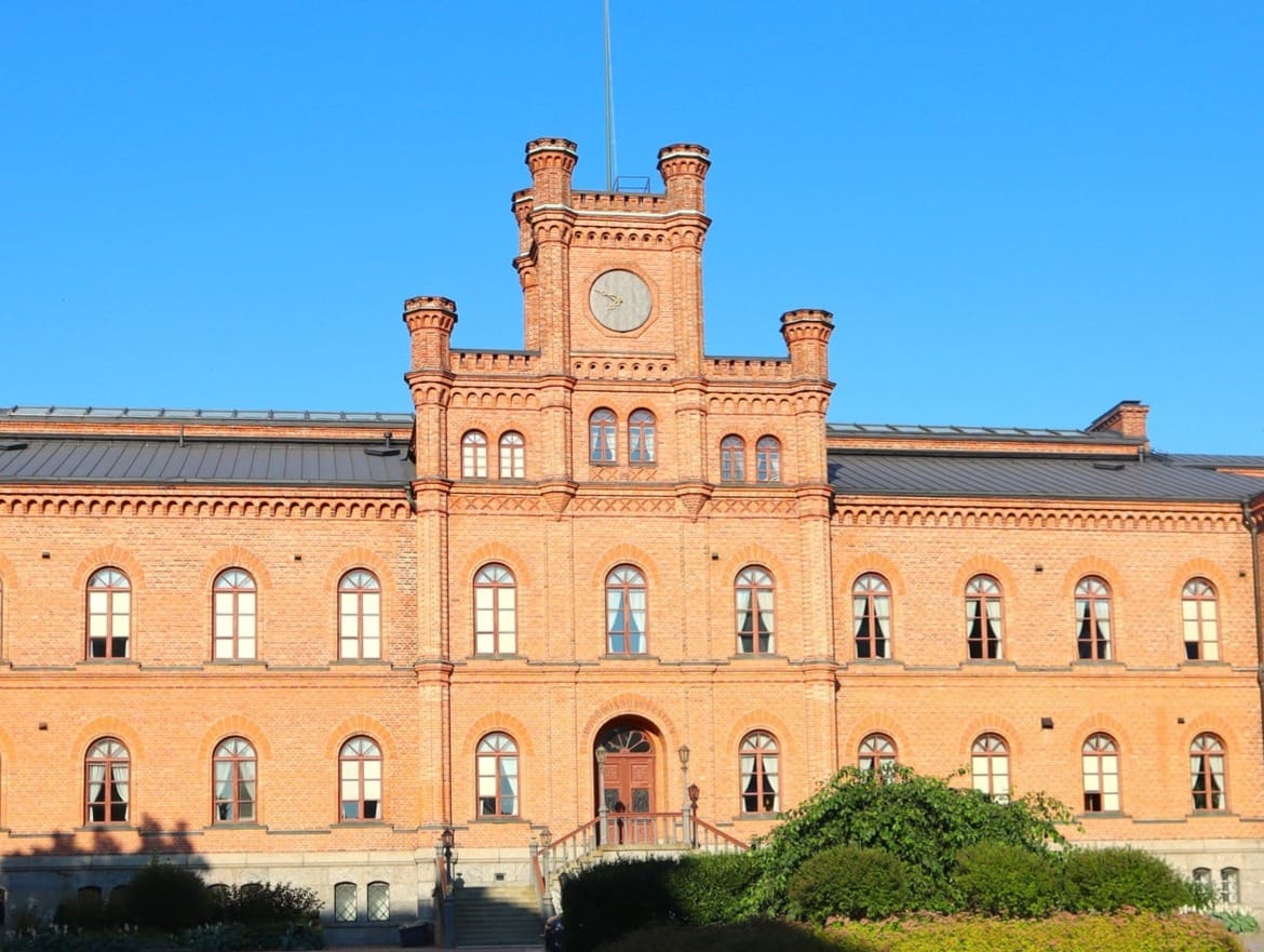Vaasan hovioikeus ei muuttanut isokyröläisen äidin saamaa tuomiota lastensa pahoinpitelystä.