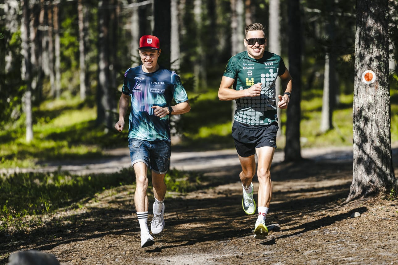 Eelis Valikainen ja Ari Luusua ovat hakeneet uusia haasteita ja elämyksiä juoksukilpailuista.