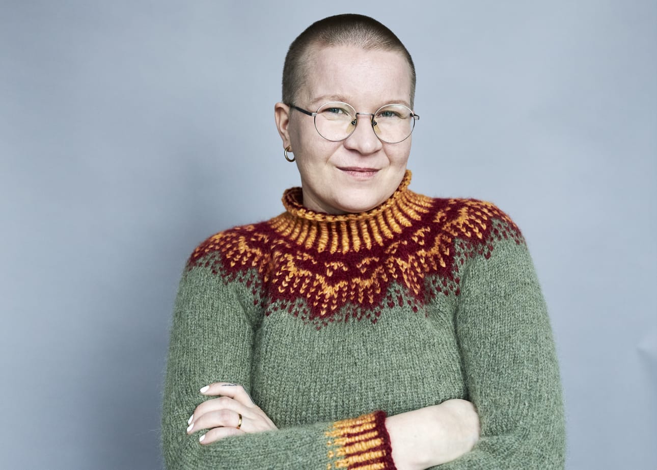 Sini Silveri tuo Timo K. Mukka -elämäkerrassaan kirjailijan vankasti esiin myös kuvataiteen tekijänä.