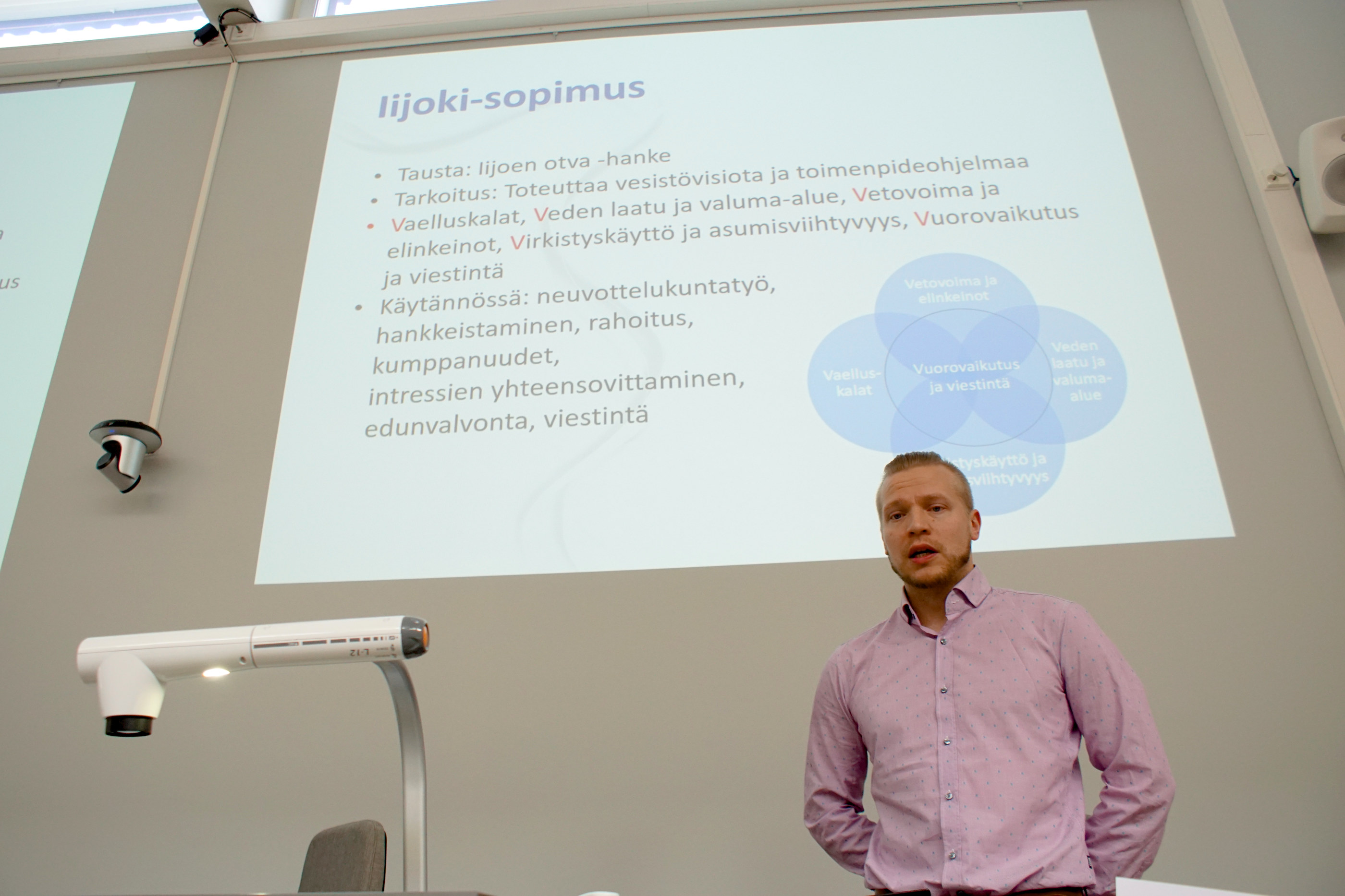 Kehittämiskoordinaattori Lauri Rantala on esitellyt Iijoki-sopimusta monissa tilaisuuksissa.