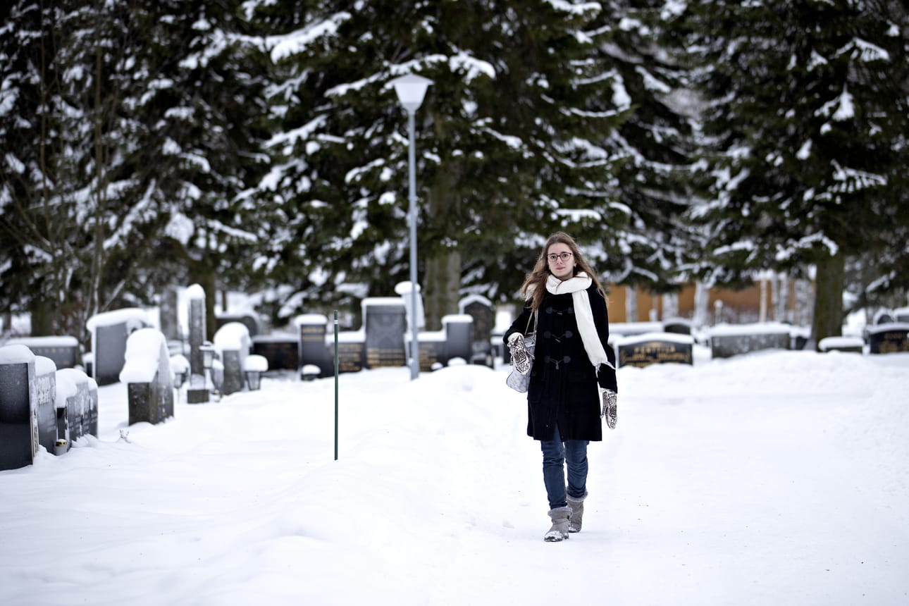 Maiju Matilaisen pro gradu -tutkielmassa heräsi henkiin moni entisajan nurmolainen. Matilainen tutki rippikirjoista, ketkä osasivat lukea ja kirjoittaa 1800-luvun jälkipuoliskolla. Kirjoitustaito oli aniharvalla.
