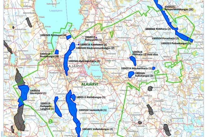 Alajärvellä pohjavesiluokituksesta poistuvat Poutakangas, jolla ei ole vedenottoa ja Pyhävuori. Alajärven karttaan tulee uusi pohjavesialue Piiliharju, joka on menossa kakkosluokkaan sekä lähdekohteita kuten Porasharju, 2E-luokitukseen. Luokitusmuutos on tulossa Autiokankaan ja Rävärummunkankaan alueille. KARTTA: ELY-KESKUS