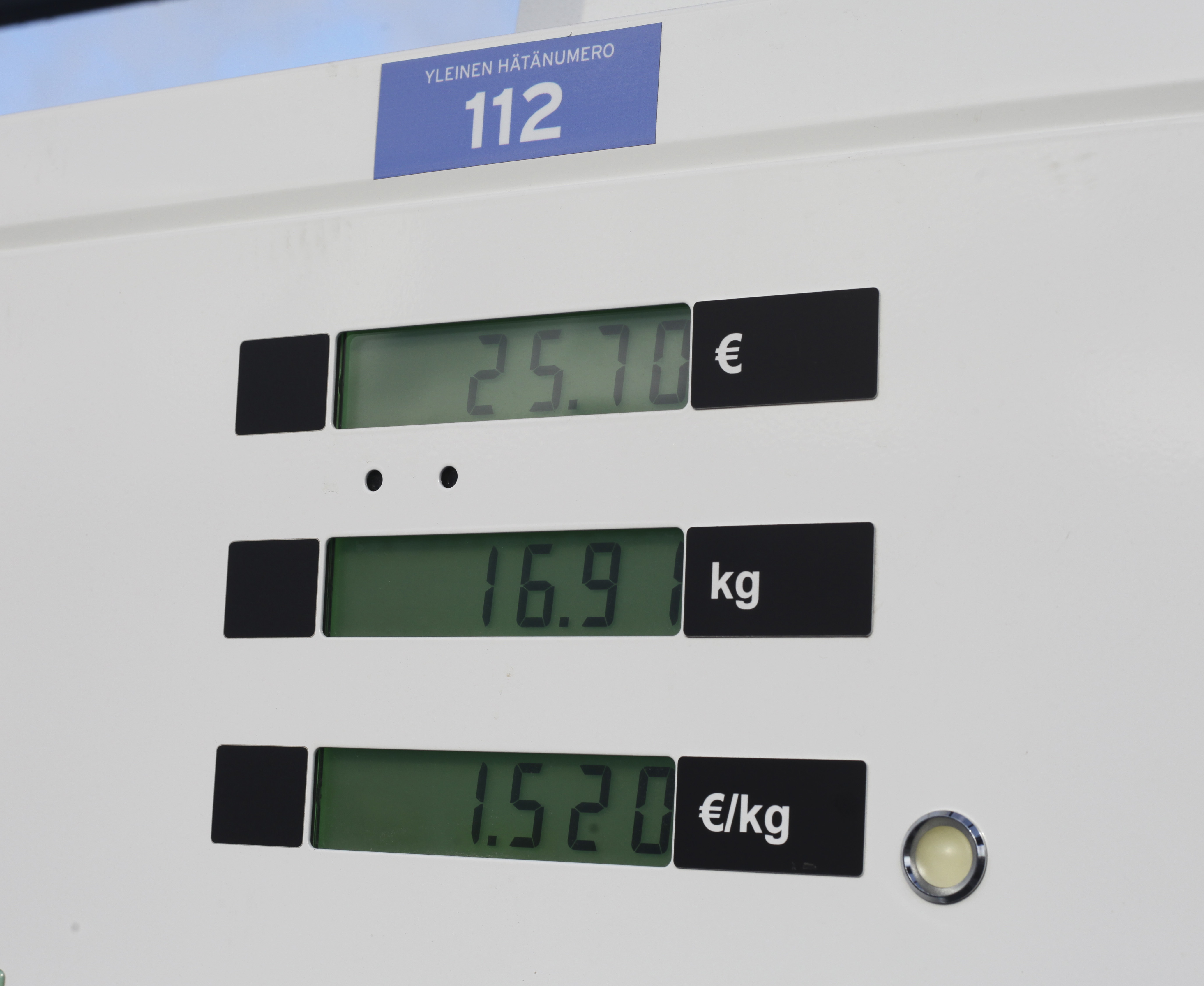 Kaasu on edullisempaa. Tankki täyteen 25 eurolla.