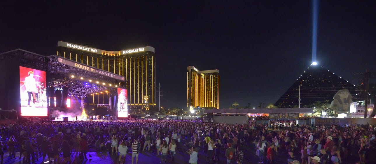 Las Vegasin ampuminen kohdistui countryfestivaalin yleisöön.