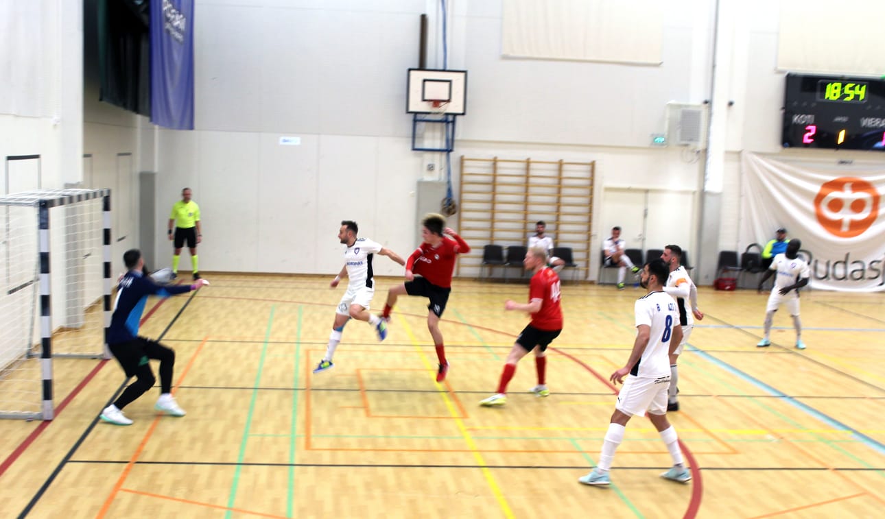 FC Ku­ren­po­jat nousi Fut­sal-Yk­kö­seen kovan työn tu­lok­se­na.