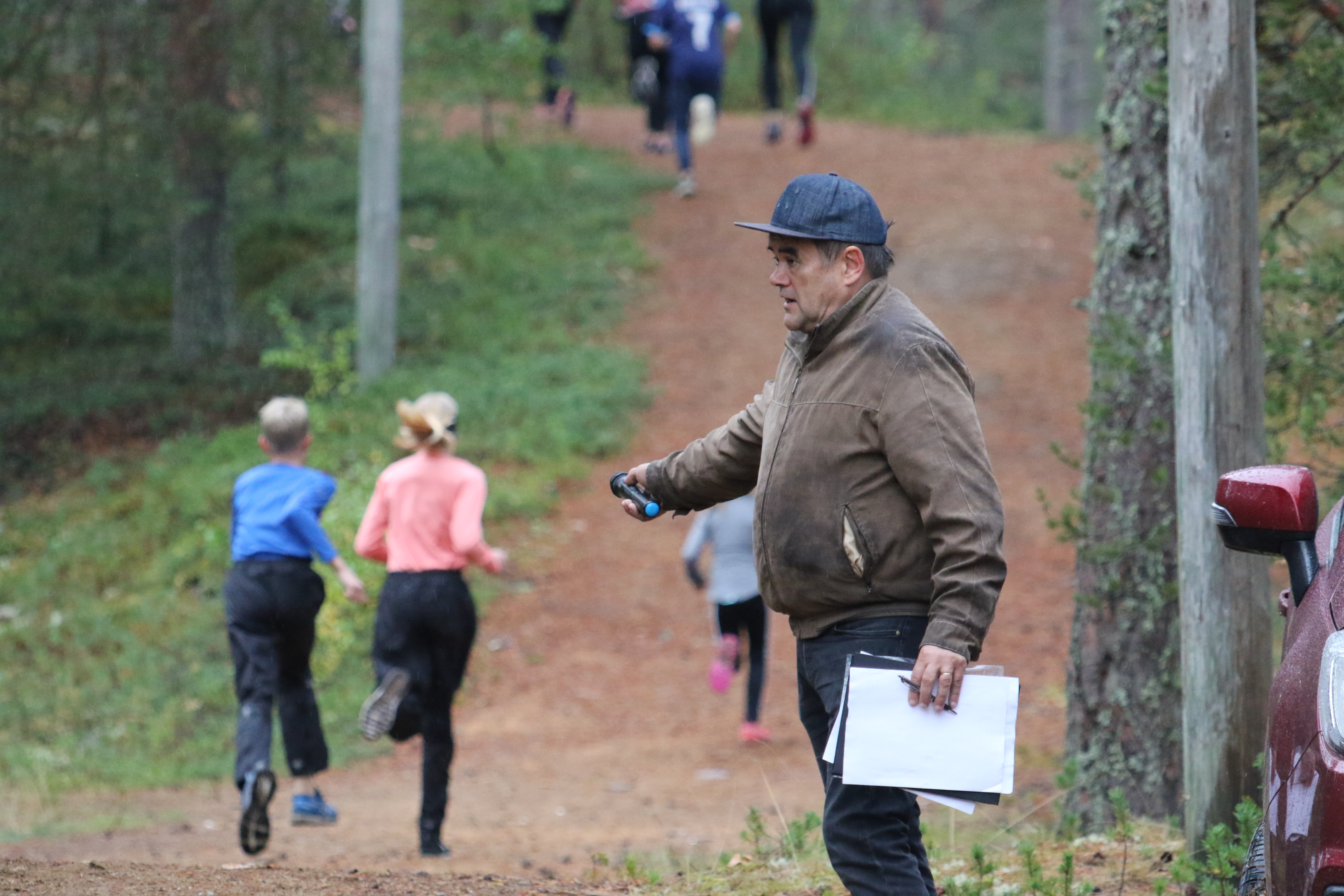 Vesa Ranta Limingan Niittomiehistä hoiti kuulutuksen.