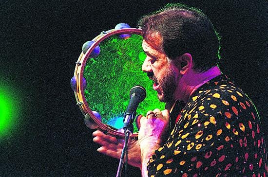 Airto Moreira esiintyi vuoden 1998 jazzkeväässä.