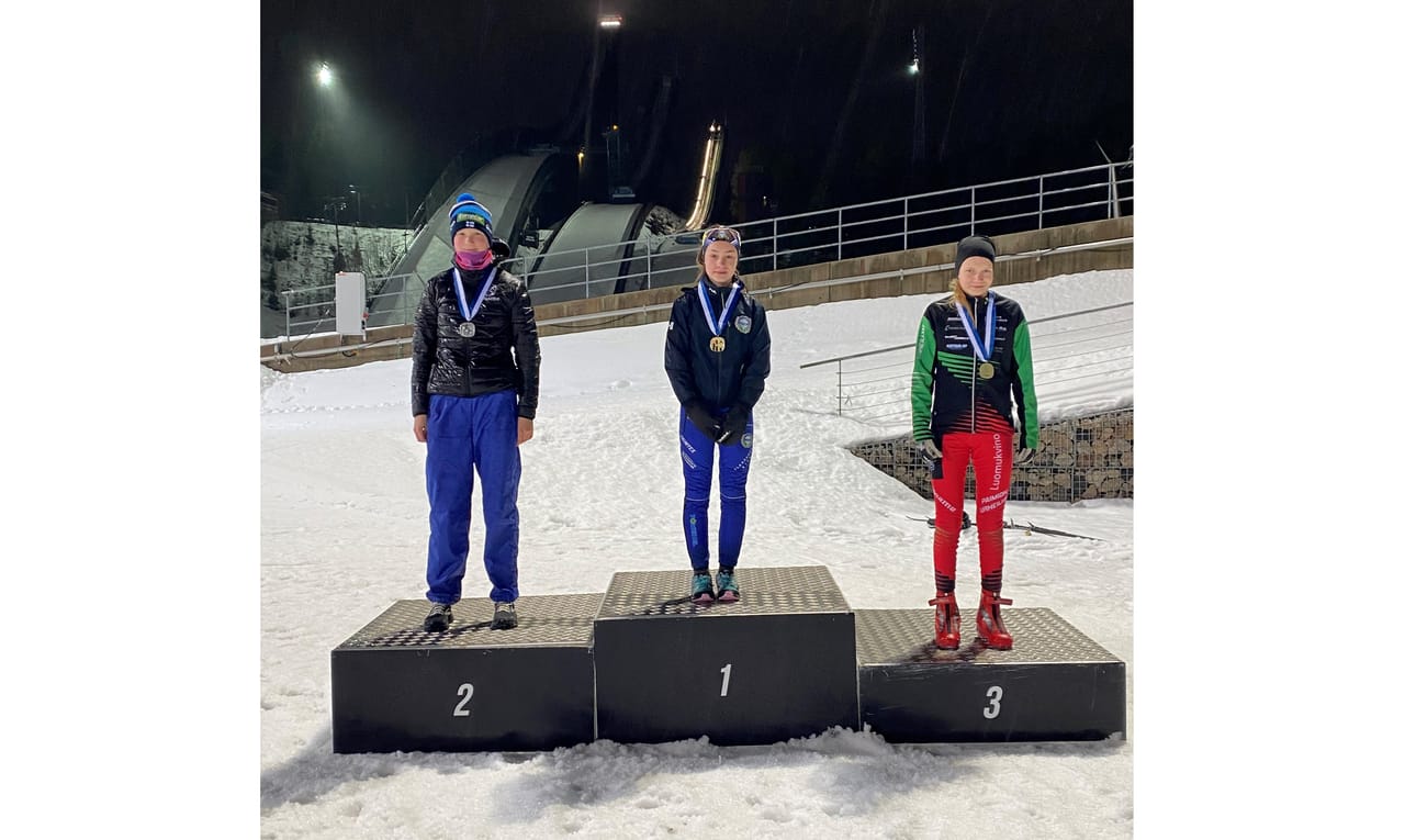 Saimi Luoma jätti hopealle Lahden Hiihtoseuran Aino Kanervalan ja pronssille Paimion Urheilijoiden Raakel Karhumaan.