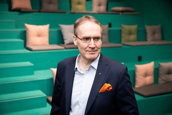 SOK:n pääjohtaja Taavi Heikkilä sanoo, että hänellä ei ole enää lisättävää osuuskaupan tarinaan. Heikkilä on nimitetty Metsä Groupin hallitukseen ja kalenteriin voisi vielä mahtua toinen ja maksimissaan kolmas hallituspaikka. Myös pienet startup-yritykset kiinnostavat. KUVA: Arttu Laitala