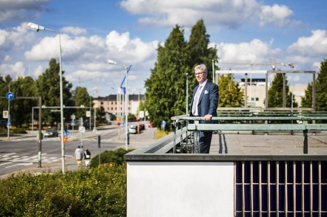 Seinäjoen kaupunginjohtaja Jorma Rasinmäki ja muut kaupungin johtoon kuuluvat vierailevat Kanadassa torstaista lähtien. ARKISTOKUVA: KRISTA LUOMA