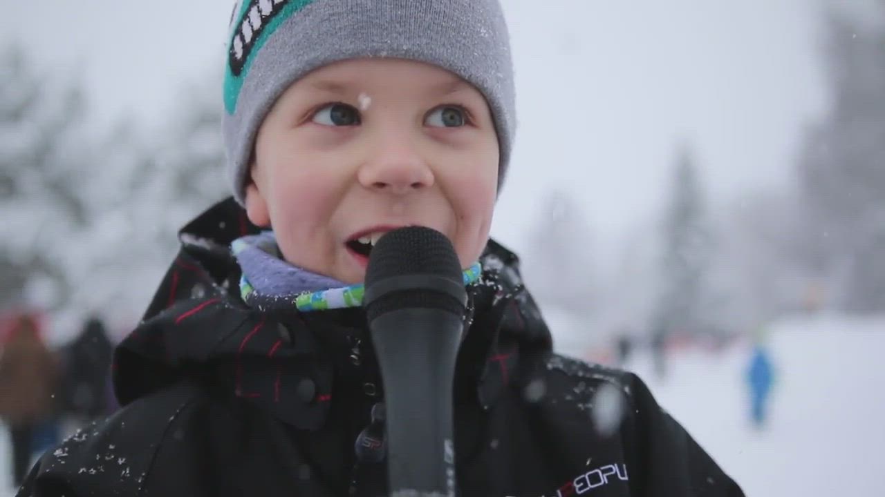 Lapset kertovat millainen on hyvä ystävä.