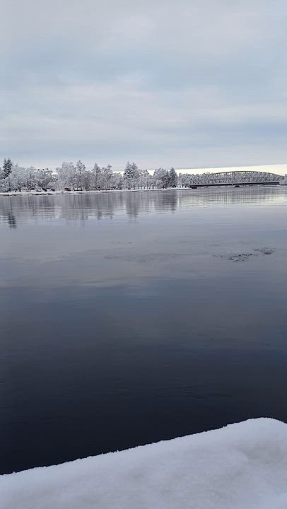 Helmikuun 15. Oulujoki sulana.