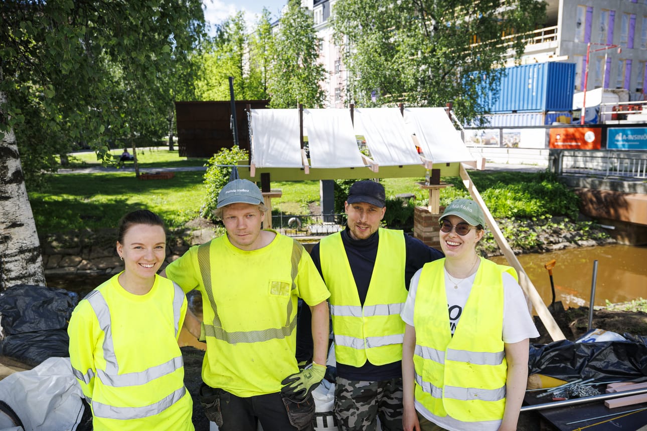 Lavan suunnittelu alkoi 2025 alkuvuodesta. Kuvassa arkkitehdit Irina Garnets (vas.), Paulus Alajeesiö, Panu-Petteri Kujala ja Anni Saviaro.