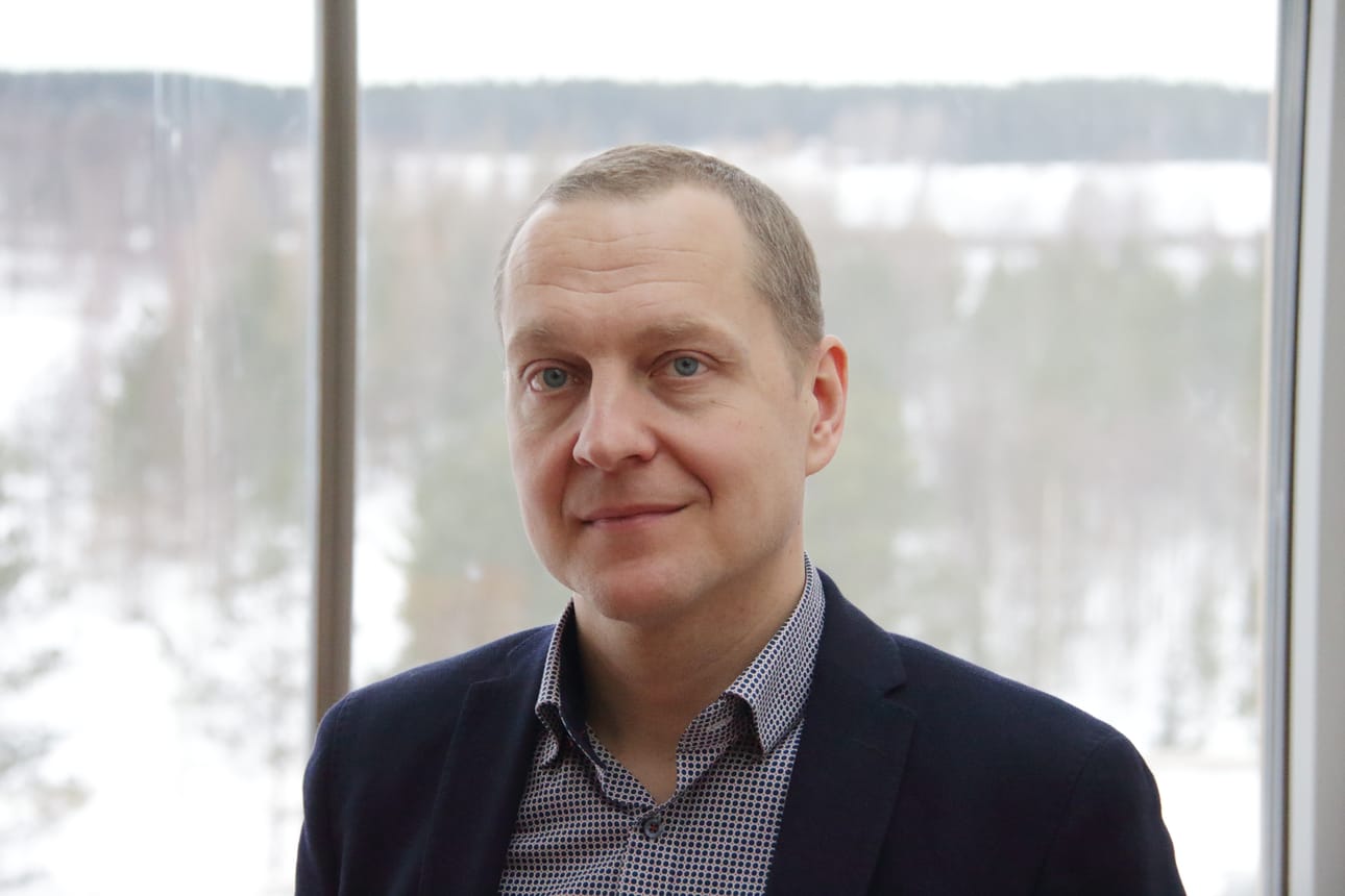 Ympäristölupaprosessi on Timo Strengellin mielestä hyvä asia, koska kaikki pääsevät sanomaan mielipiteensä. Biojalostamoa suunnitelessa vaikutusmahdollisuuksia on ollut pitkin matkaa. Strengellin mukaan hankkeessa pyritään mahdollisimman pieniin päästöihin.