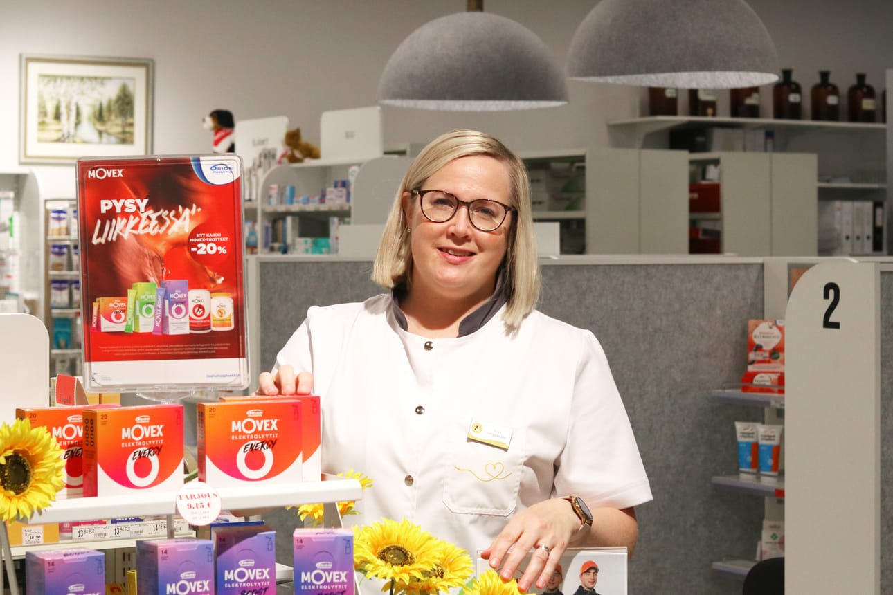 Joitain itsehoitotuotteita on mahdollista myydä ensi vuodesta alkaen päivittäistavarakaupoissa. Alahärmän tuore apteekkari Tuija Polso uskoo kuitenkin, että apteekkeja tarvitaan myös tulevaisuudessa.