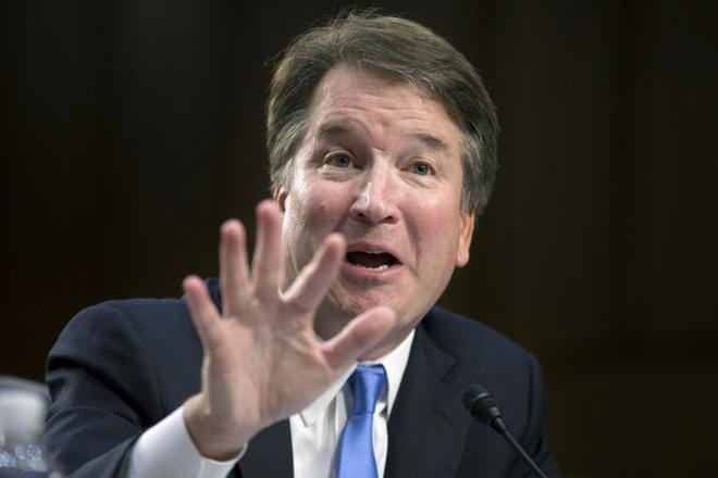 Brett Kavanaugh kiistää ehdottomasti syytöksen seksuaalisesta väkivallasta. Häntä syyttävä nainen on nyt astunut julkisuuteen.