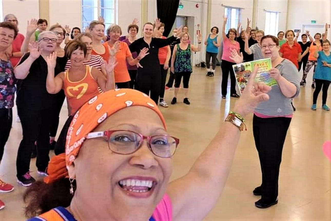 Suosittu zumbanohjaaja Martha Zamora Pelegrin on liikuttanut pääasiassa Vaasan seudun naisia zumban tahdeissa jo useita vuosia. Arkistokuva