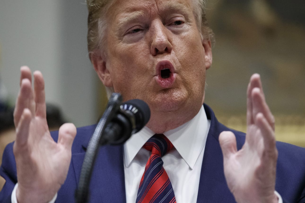 Yhdysvaltain presidentti Donald Trump on twiitannut aktiivisesti tuontitulleista.