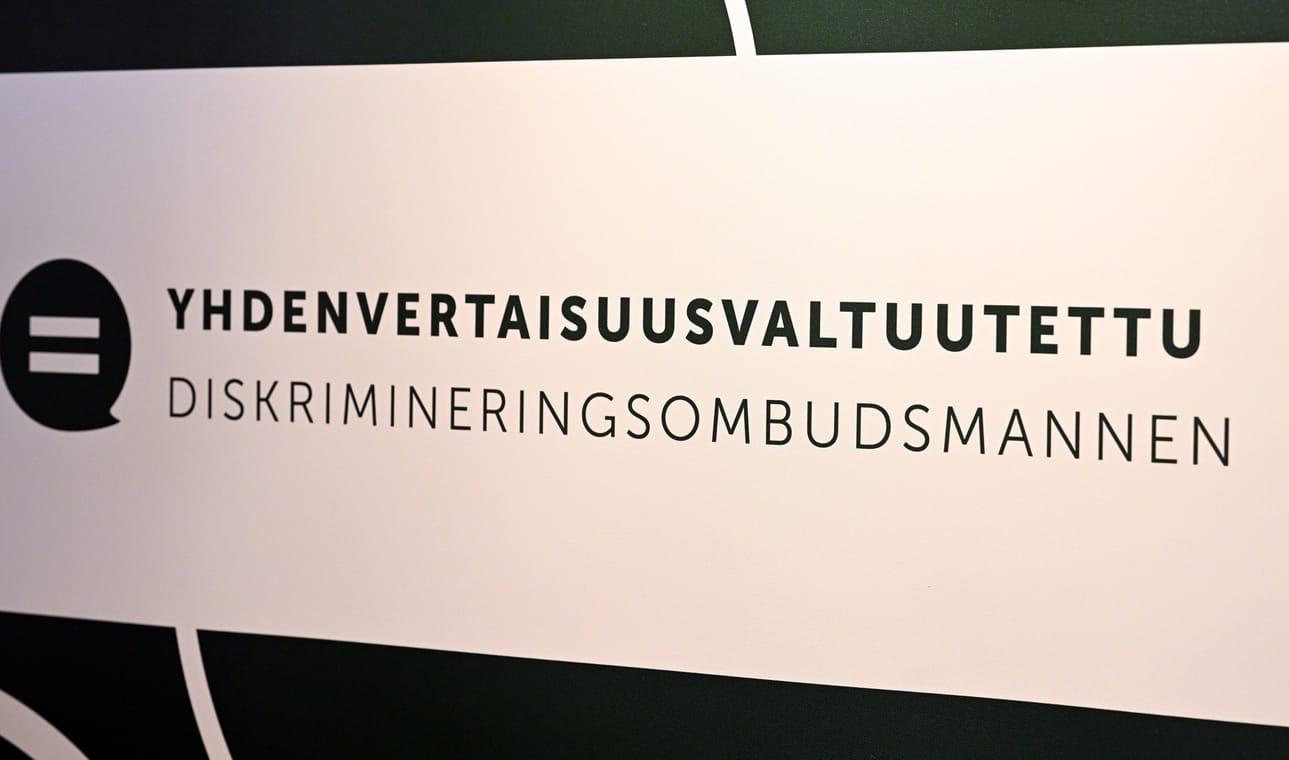 Yhdenvertaisuusvaltuutettu sanoo vuosikertomuksessaan olevansa huolissaan siitä, että rasismi ja vihapuhe uhkaavat normalisoitua politiikassa. LEHTIKUVA / Heikki Saukkomaa