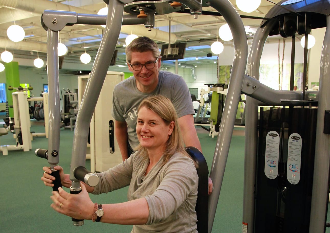 Suomen ensimmäinen budjettisali syntyi liikuntakeskuksen toimitusjohtajan ja jääkiekkoammattilaisen ideasta 10 vuotta sitten. Johanna ja Heikki Riihijärven luotsaama Kuntokeskus Liikku on kasvanut yhdestä kuntosalista 28:aan ja kaksinkertaistanut liikevaihtonsa viime tilikaudella edelliseen verrattuna.