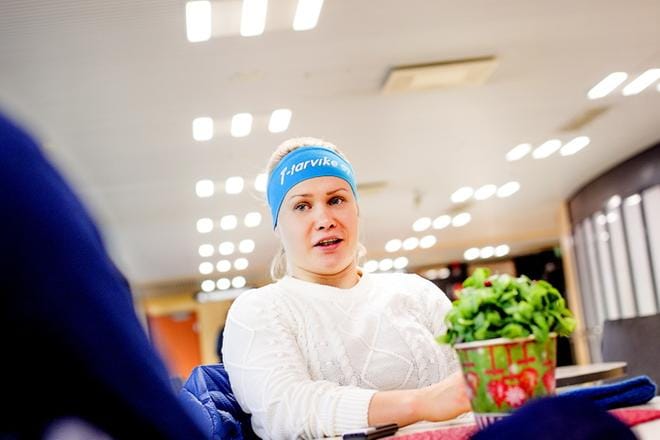 Lappajärveläinen Petra Olli teki Suomen naispainin historiaa voittamalla Budapestin MM-kisoissa naispainin ensimmäisen maailmanmestaruuden Suomelle. KUVA: JAAKKO ELENIUS