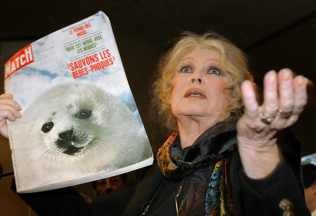 Bardot keskittyi näyttelijäuransa jälkeen puolustamaan eläinten oikeuksia.