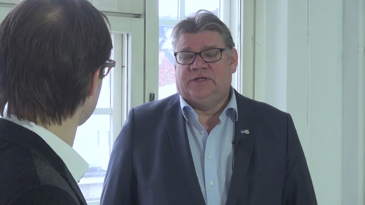 Timo Soini hurjana Lännen Median videotentissä: ”He ovat poliittisesti kuolleita”