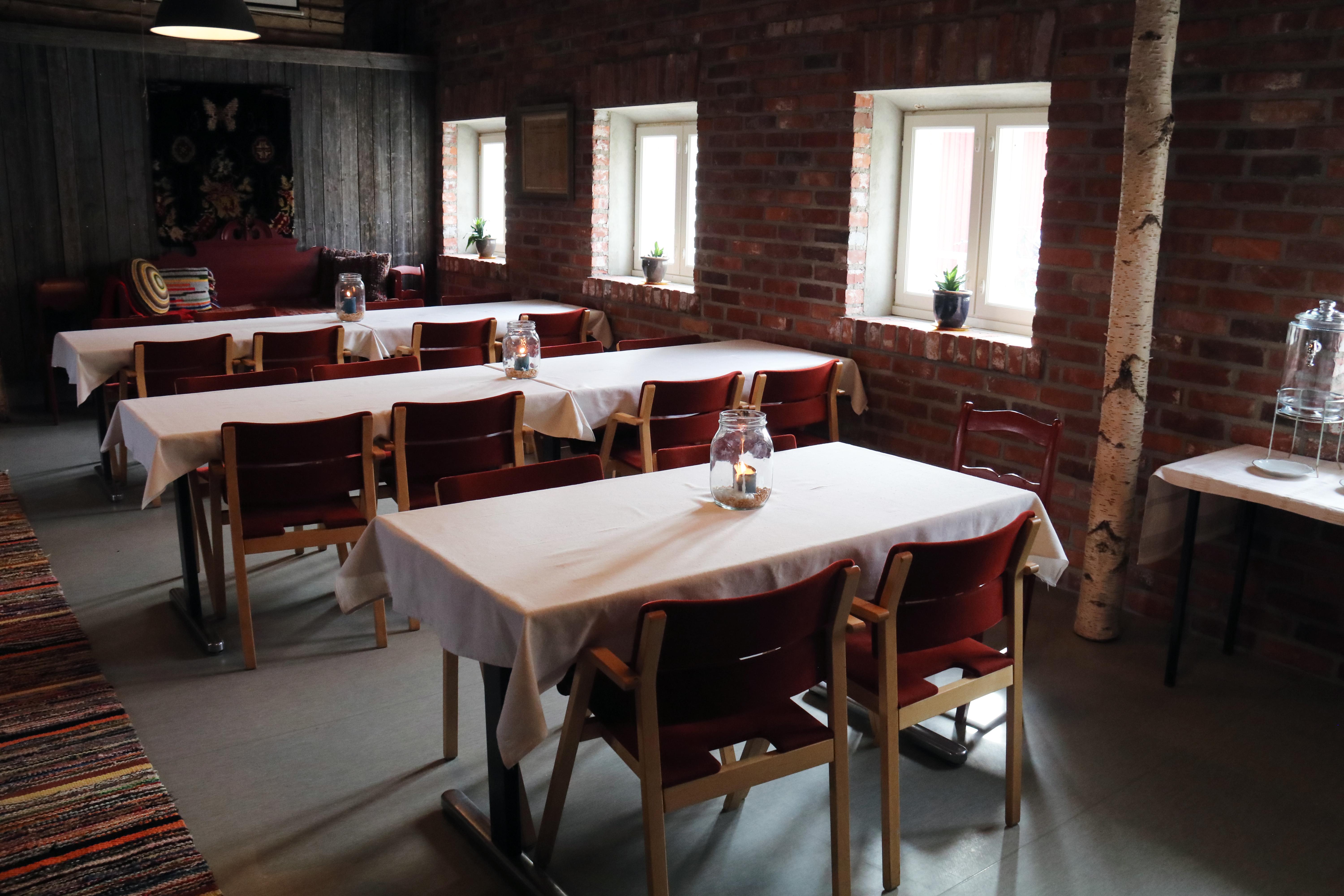 Kierrättäen kunnostettu Raitin Navetta herättää tunnemuistoja