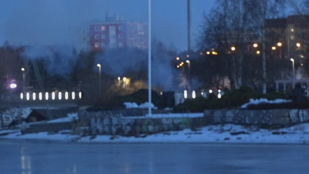 Kunnialaukaukset Linnansaaressa