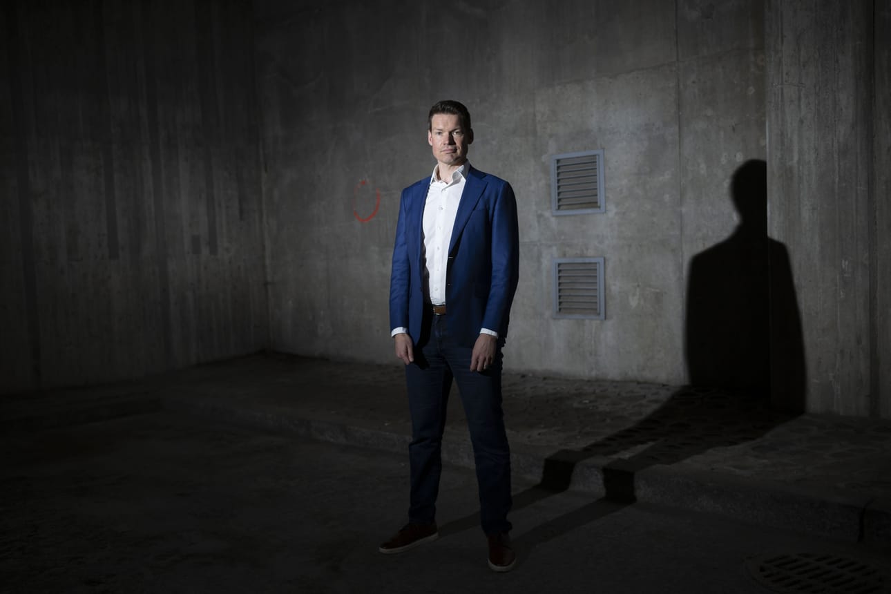 Ylivieskassa kasvanut ja Oulussa opiskellut Hannu Rajaniemi kuuluu nykyisin Piilaakson eliittiin. Hän on Helixnano-kasvuyrityksen toimitusjohtaja ja yksi perustajista.