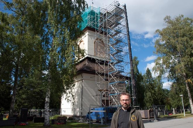 Tapuli säilyi kirkkoherra aJussi Peräahon mukaan Alavuden vanhan kirkon palossa vuonna 1912. KUVA: MINNA HIIRONEN