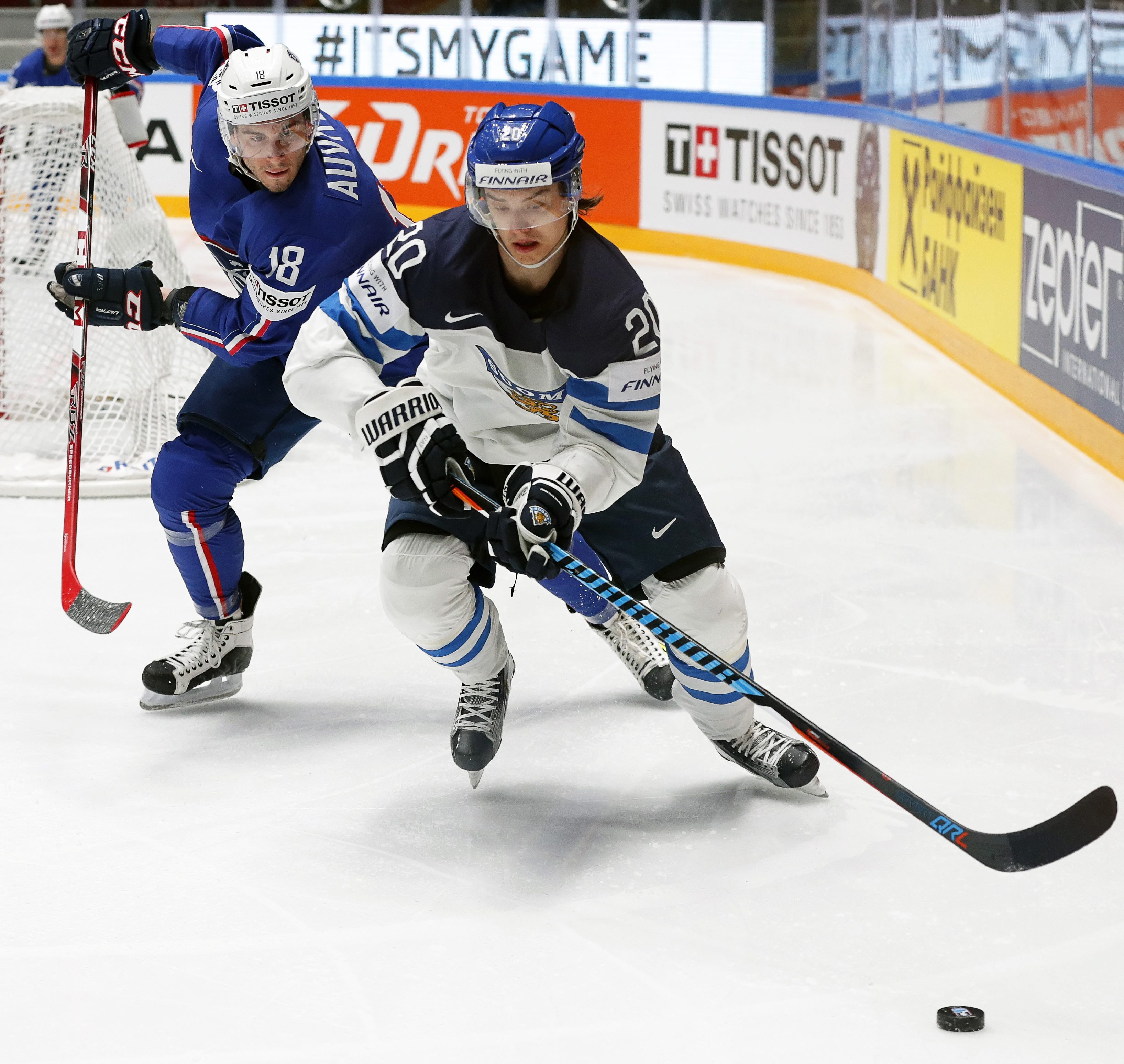 Sebastian Aho valittiin Leijonien maailmancupin joukkueeseen.