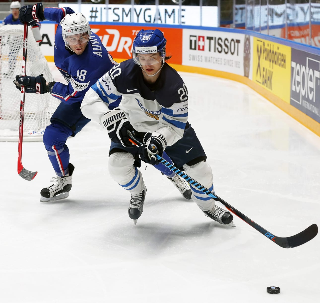 Sebastian Aho valittiin Leijonien maailmancupin joukkueeseen.