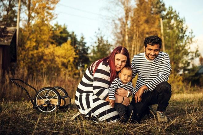 Maria Kaijankangas on saanut oman perheensä viimein kokonaan Alavudelle. KUVA: SANNI MAJAMAA