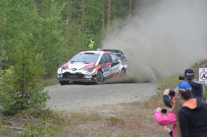 Jari-Matti Latvala nousi Suomen MM-rallin johtoon Moksi 2:lla. KUVAT: ELLA NURMI