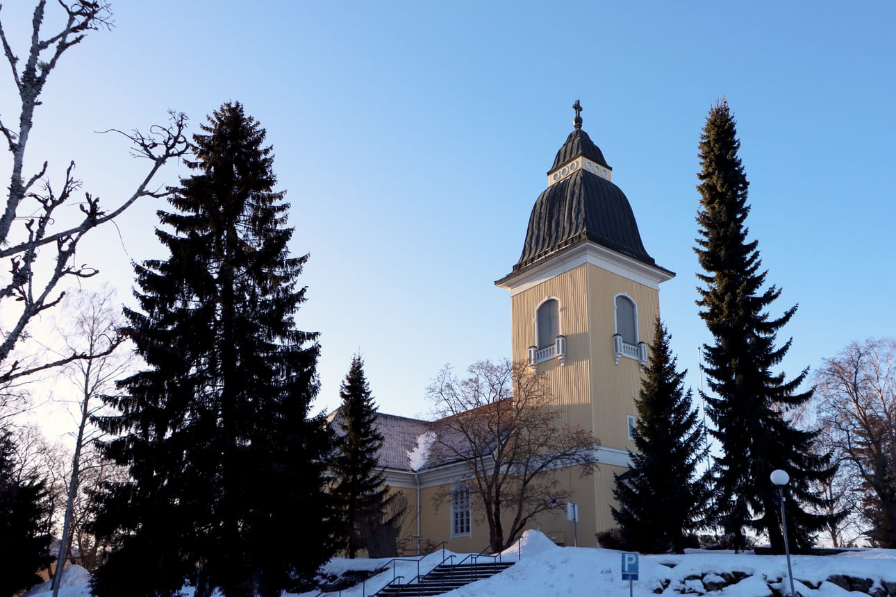 Jurvan kirkossa tullaan näkemään pian uusi seurakuntapastori.