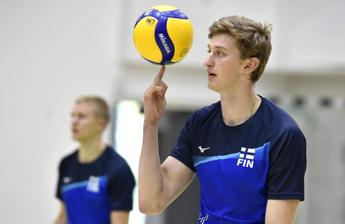 Aaro Nikula oli mukana Suomen avauksessa. Kuva vuodelta 2020. LEHTIKUVA / JUSSI NUKARI