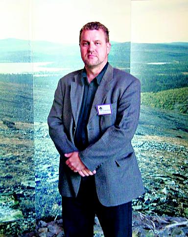 Kullan etsinnässä sattumalla on usein sijansa, mutta jo lähivuosina tiede voi tulla avuksi.  Kuva Tankavaaran kisoista parin vuoden takaa.