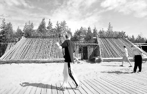Palkittua historiaa. Euroopan vuoden museo -tittelistä kilpailevaan Kierikkikeskukseen valmistuu tänä kesänä kivikautinen rivitalo. Keskus on tähän mennessäpalkittu kahdella palkinnolla muissa kilpailuissa.