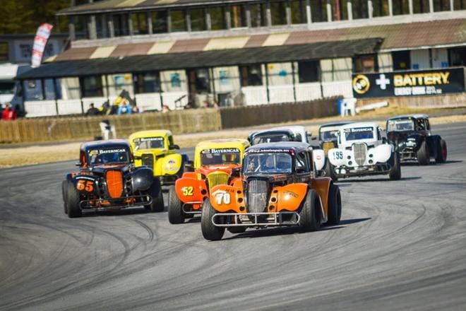 Legends-autojen SM-sarja alkaa viikonvaihteessa Jurvan Botniaringillä. Kuva: AKK