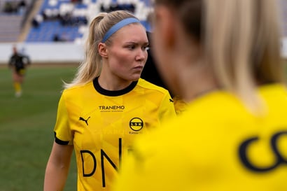 Oululainen jalkapalloilija Emma Peuhkurinen siirtyi Norjaan pelaamaan ja yllättyi paikallisesta lounaskulttuurista