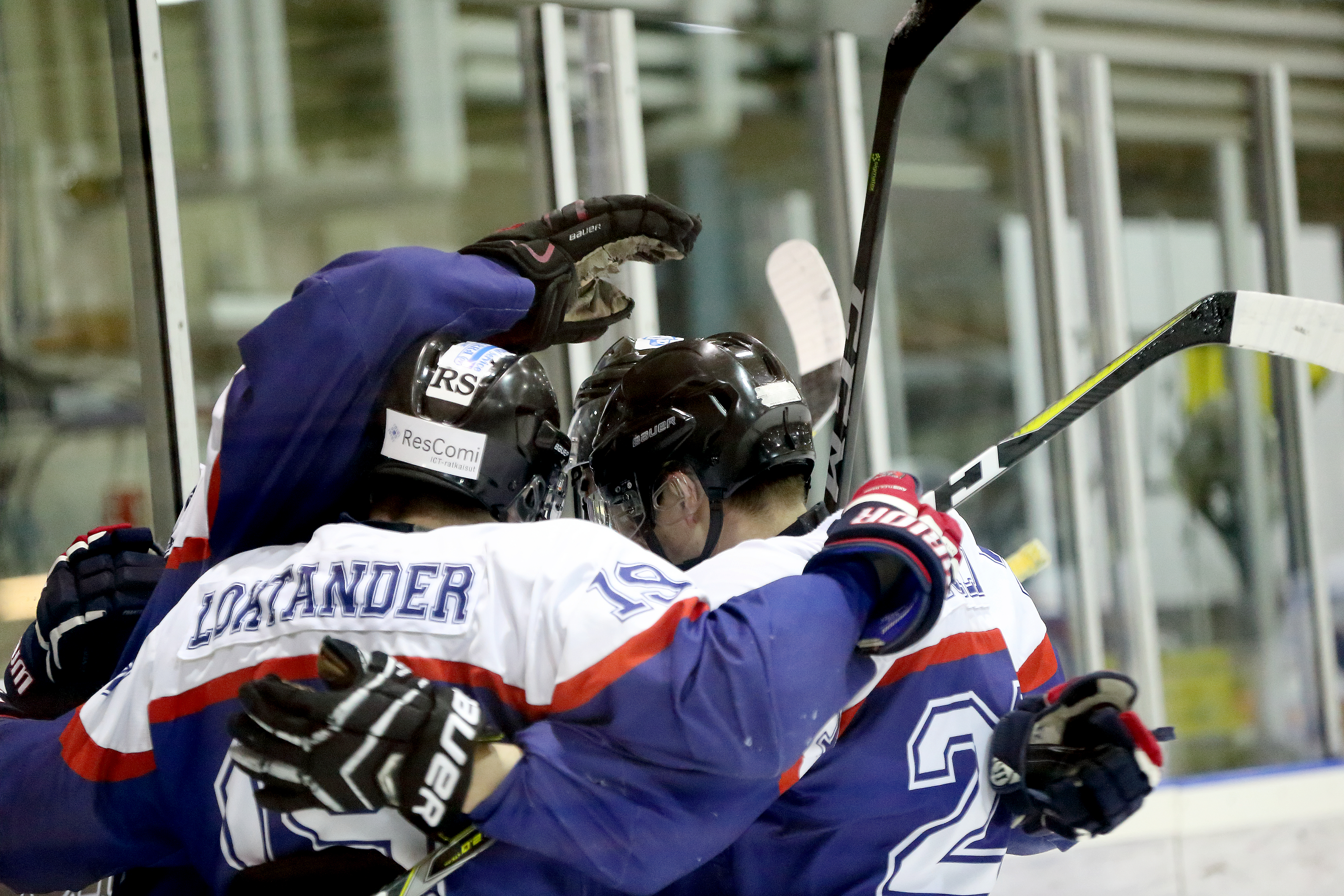 Raahe-Kiekko selvitti tiensä finaaliin kahdella voitolla Tornion IHC:stä.