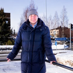 Maakuntajohtaja ja Oulun kaupunginjohtaja lähtevät kuntavierailuille – Kiertue alkaa torstaina Nivalasta