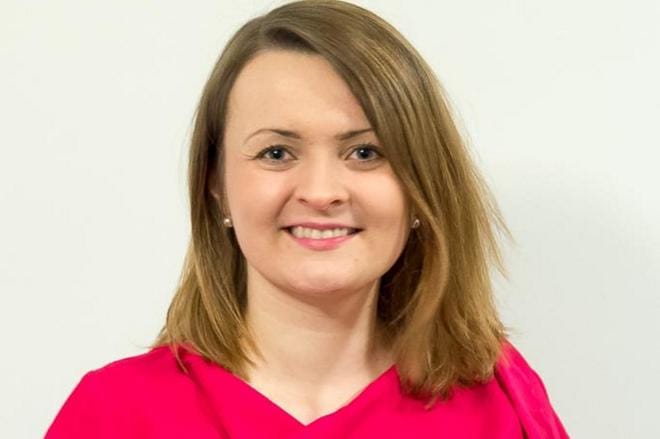 Keskustan E-P:n piirin uusi toiminnanjohtaja Sini-Elina Kärsämä on historiallinen valinta.