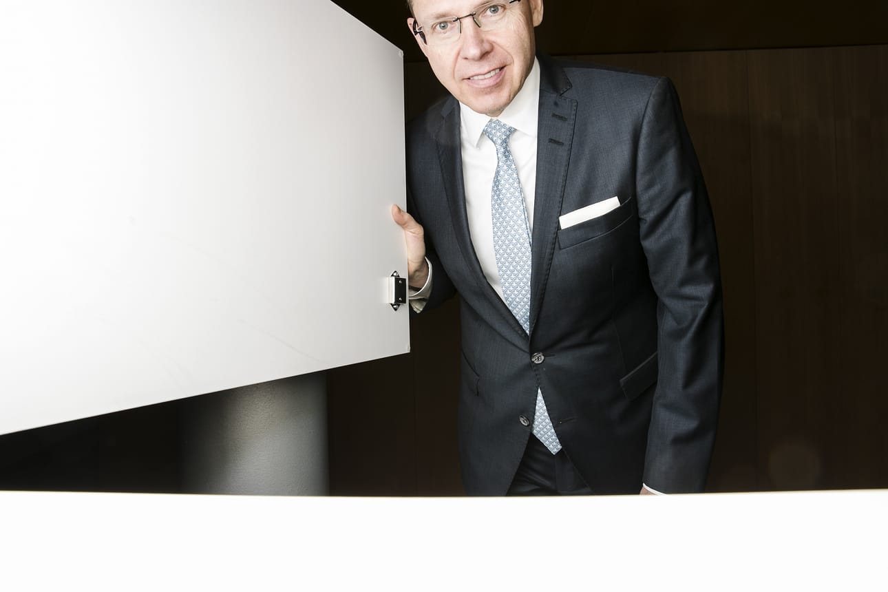 Toimitus ei tavoittanut Postin toimitusjohtajaa Heikki Malista kommentoimaan kannustimia. Arkistokuva.