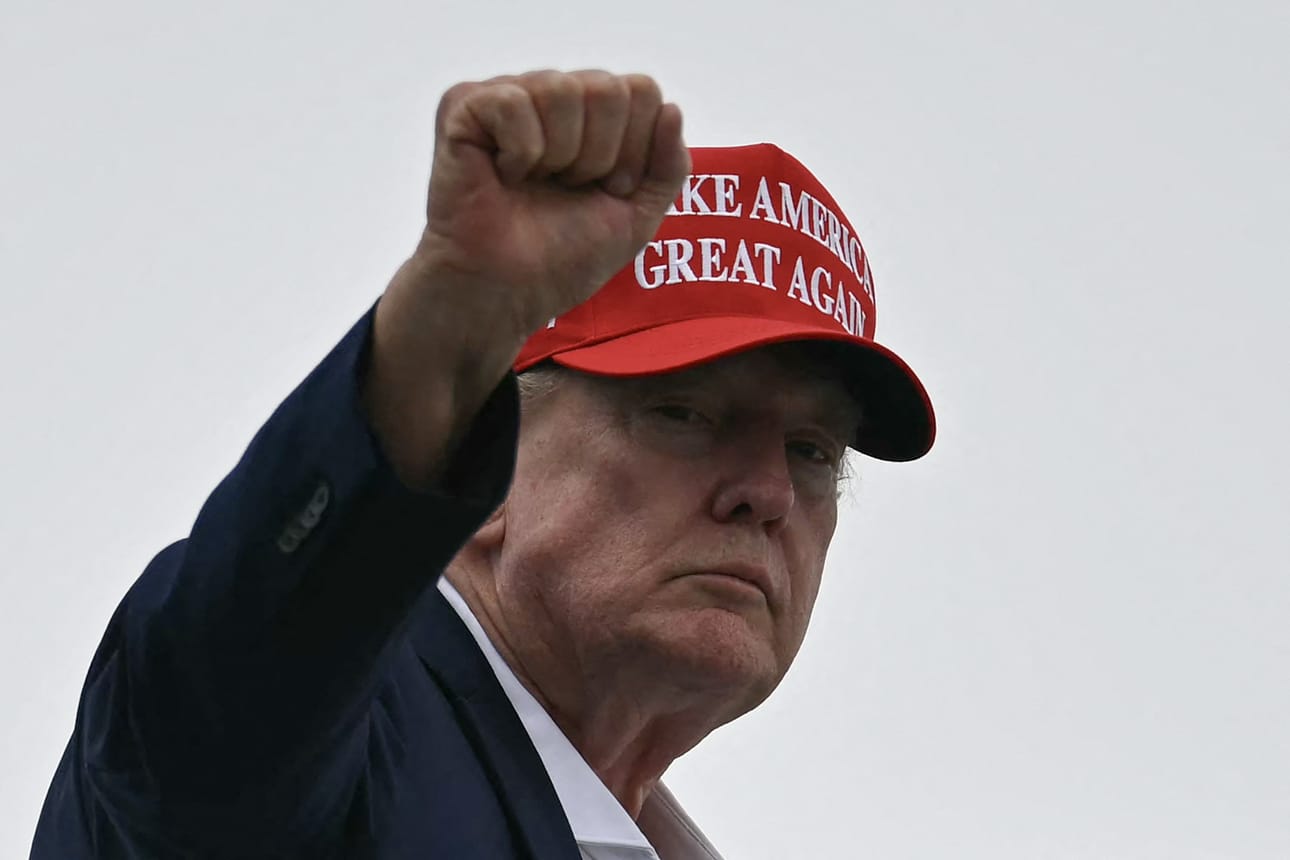 Yhdysvaltojen presidentti Donald Trump tunnetaan valehtelusta ja nopeista mielenmuutoksistaan.