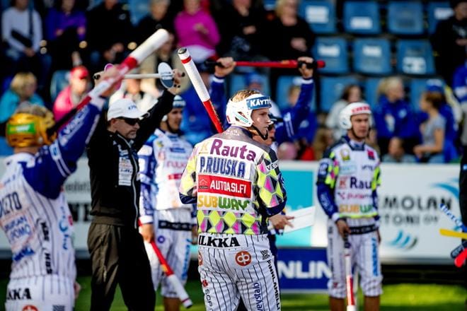 Perttu Ruuska palkittiin Vimpelin toiseksi parhaana pelaajana. Tilastoihin Ruuska merkkautti neljä lyötyä juoksua, joihin lukeutuivat voittojuoksut sekä toisessa vuorossa että supervuorossa. KUVAT: JAAKKO ELENIUS